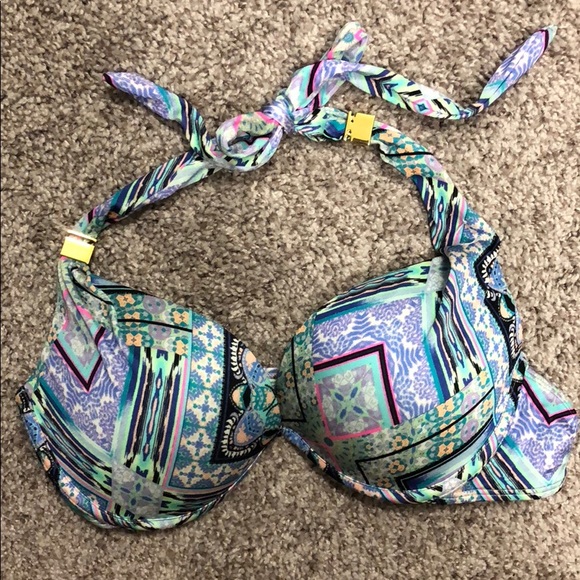 Victoria's Secret Other - Victoria’s Secret push up baiting suit